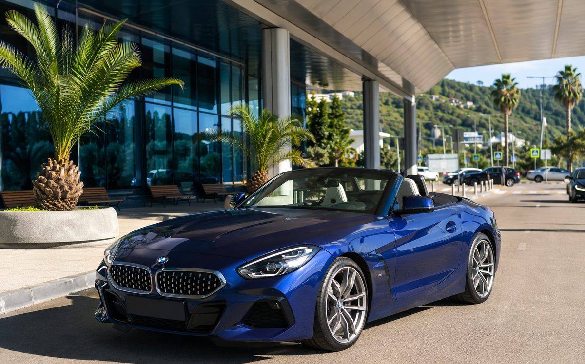 BMW Z4 (синий)